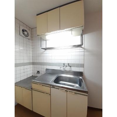 シティハイツさとうＢ 203【管理NO：1-001902202-02030】 ★家具家電は申し込み後に搬入しますの物件写真3