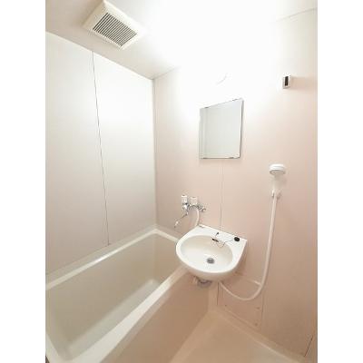 シティハイツさとうＢ 203【管理NO：1-001902202-02030】 ★家具家電は申し込み後に搬入しますの物件写真4