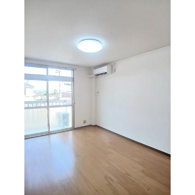 シティハイツ高木Ａ 204【管理NO：1-001654301-02040】 ★家具家電は申し込み後に搬入します★の物件写真2
