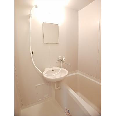 シティハイツ下河内Ｂ 204【管理NO：1-001558302-02040】 ★家具家電は申し込み後に搬入しますの物件写真4