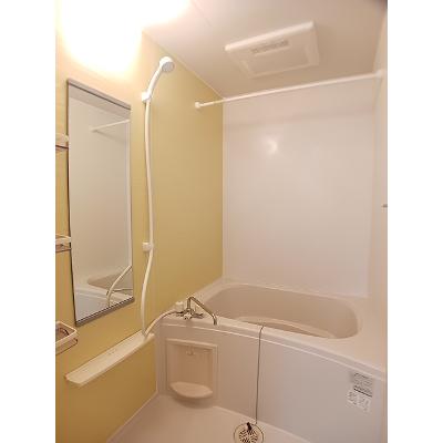 ルナ　キャット 102【管理NO：1-016063501-01020】 ★家具家電は申し込み後に搬入します★の物件写真4