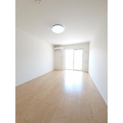 ヴェントレス 205【管理NO：1-015064801-02050】 ★家具家電は申し込み後に搬入します★ ★2026年10月下旬入居可能★の物件写真2