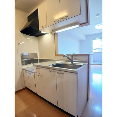 ラフレシール 104【管理NO：1-015042301-01040】 ★家具家電は申し込み後に搬入します★の物件写真3