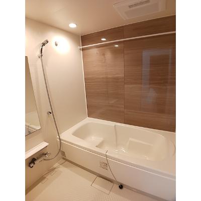 ラ・ヴィータ　Ｂ 103【管理NO：1-028568802-01030】 ★家具家電は申し込み後に搬入します★の物件写真4