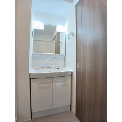 トロワ・ブランシュ・港町 103【管理NO：1-028454701-01030】 ★家具家電は申し込み後に搬入します★の物件写真6