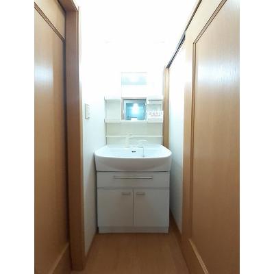 シュティル 201【管理NO：1-014059201-02010】 ★家具家電は申し込み後に搬入します★の物件写真6