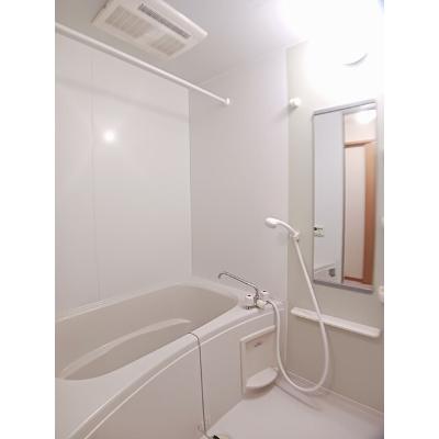 ソレイユ 102【管理NO：1-013877701-01020】 ★家具家電は申し込み後に搬入します★の物件写真4