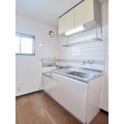 シティハイツ池の浦 203【管理NO：1-004043901-02030】 ★家具家電は申し込み後に搬入します★の物件写真3