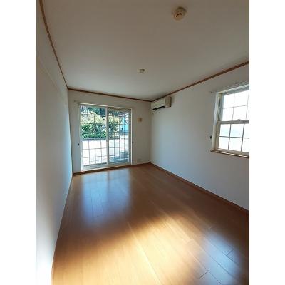 ヴェル　フォーレ 104【管理NO：1-012888501-01040】 ★家具家電は申し込み後に搬入しますの物件写真2