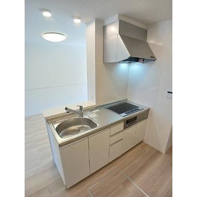 エクラ 103【管理NO：1-027891801-01030】 ★家具家電は申し込み後に搬入します★の物件写真3