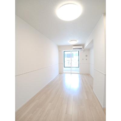 トランクワルＡ 103【管理NO：1-027079701-01030】 ★家具家電は申し込み後に搬入します★の物件写真2