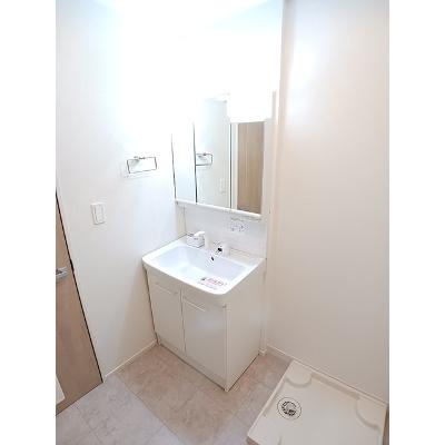 トランクワルＡ 103【管理NO：1-027079701-01030】 ★家具家電は申し込み後に搬入します★の物件写真6