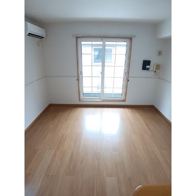 イリーデ 201【管理NO：1-015227001-02010】 ★家具家電は申し込み後に搬入します★ ★2026年10月下旬入居可能★の物件写真2