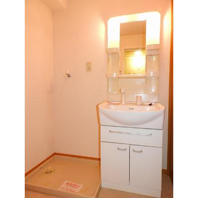 グランジュネッス 302【管理NO：1-012623101-03020】 ★家具家電は申し込み後に搬入します 2026年07月中旬入居可能の物件写真6