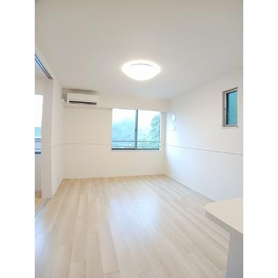 エスティタート　ブリランテ 201【管理NO：1-027133501-02010】 ★家具家電は申し込み後に搬入しますの物件写真2