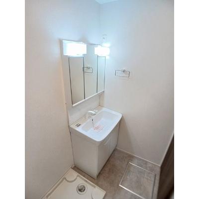 イコマ＆カドヤ 202【管理NO：1-026576601-02020】 ★家具家電は申し込み後に搬入しますの物件写真6