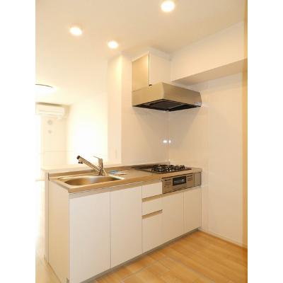 レジレンスパークⅥ 106【管理NO：1-025689202-01020】 ★家具家電は申し込み後に搬入します 2026年08月中旬入居可能の物件写真3