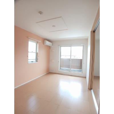 メゾン中町 201【管理NO：1-020945801-02010】 ★家具家電は申し込み後に搬入します★の物件写真2