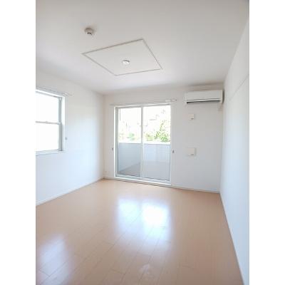 ブリーゼＡ 101【管理NO：1-017821301-01010】 ★家具家電は申し込み後に搬入します★の物件写真2