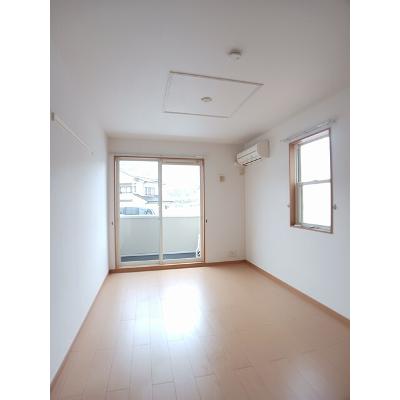 α　ＩＣＨＩＳＡＫＯ　Ａ 102【管理NO：1-015206301-01020】 ★家具家電は申し込み後に搬入しますの物件写真2