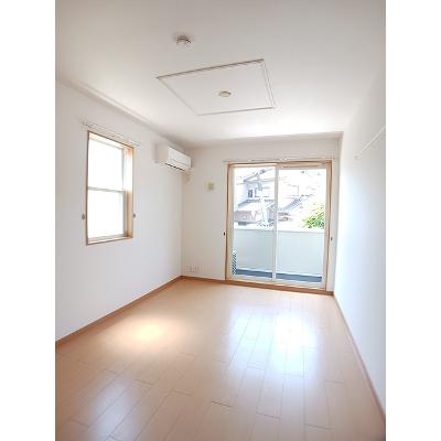 α　ＩＣＨＩＳＡＫＯ　Ａ 101【管理NO：1-015206301-01010】 ★家具家電は申し込み後に搬入します★の物件写真2
