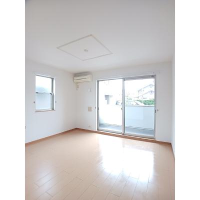 焼山・沖田レジデンスＢ 104【管理NO：1-015012402-01040】 ★家具家電は申し込み後に搬入します★の物件写真2