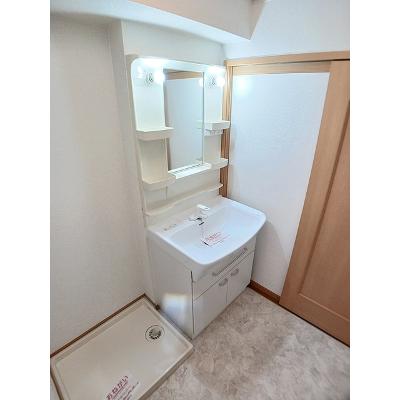 フォーリスト　クスジⅠ 201【管理NO：1-014183401-02010】 ★家具家電は申し込み後に搬入します★の物件写真6