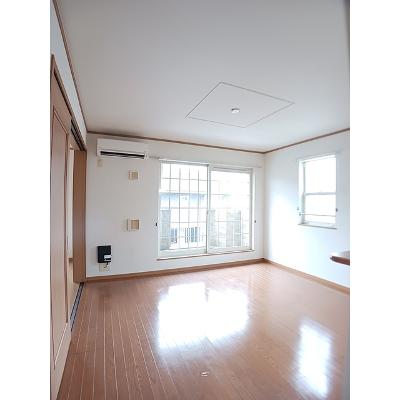 グレース・ＡＫＩ壱番館 201【管理NO：1-013336901-02010】 ★家具家電は申し込み後に搬入しますの物件写真2