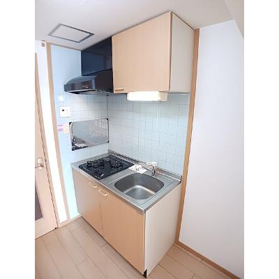 グランジュネッス 603【管理NO：1-012623101-06030】 ★家具家電は申し込み後に搬入しますの物件写真3