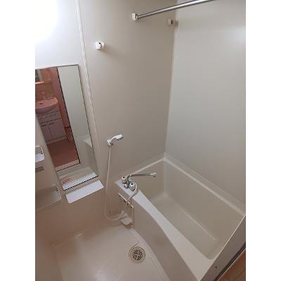 グランジュネッス 603【管理NO：1-012623101-06030】 ★家具家電は申し込み後に搬入しますの物件写真4