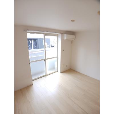 シャルムＡ 102【管理NO：1-011455401-01020】 ★家具家電は申し込み後に搬入しますの物件写真2