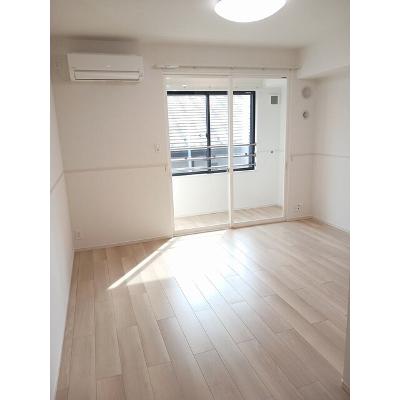 サングレイス 203【管理NO：1-028344001-02030】 ★家具家電は申し込み後に搬入します 2026年08月中旬入居可能の物件写真2