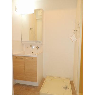 メインクーン 204【管理NO：1-026867001-02040】 ★家具家電は申し込み後に搬入しますの物件写真6