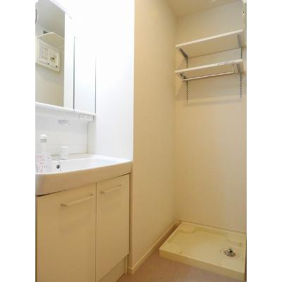 アールコートⅠ 105【管理NO：1-026295201-01050】 ★家具家電は申し込み後に搬入します★の物件写真6