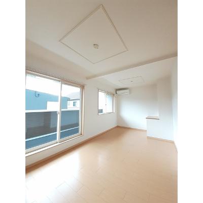 アンフレッチェ 204【管理NO：1-015929301-02040】 ★家具家電は申し込み後に搬入しますの物件写真2