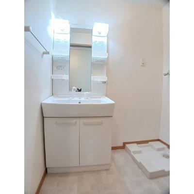 カノン・エス 103【管理NO：1-015157001-01030】 ★家具家電は申し込み後に搬入しますの物件写真6