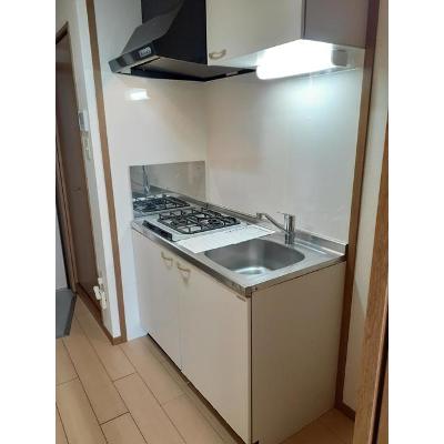 セゾン升本 302【管理NO：1-010544901-03020】 ★家具家電は申し込み後に搬入します★の物件写真3