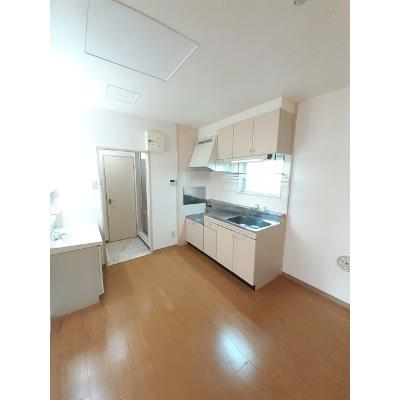 ファミール安東 103【管理NO：1-004620301-01030】 ★家具家電は申し込み後に搬入します 2026年07月中旬入居可能の物件写真3