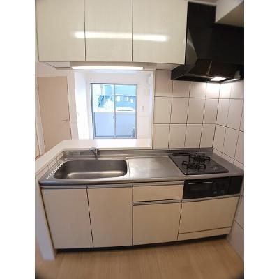 ヒュッゲ 103【管理NO：1-099445701-01030】 ★家具家電は申し込み後に搬入します★の物件写真3