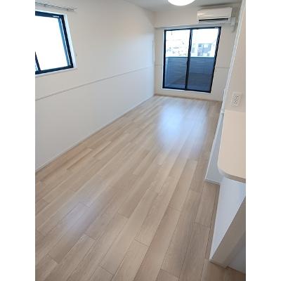 ジ・アポロ　Ⅱ 203【管理NO：1-028625402-02030】 ★家具家電は申し込み後に搬入します★の物件写真2