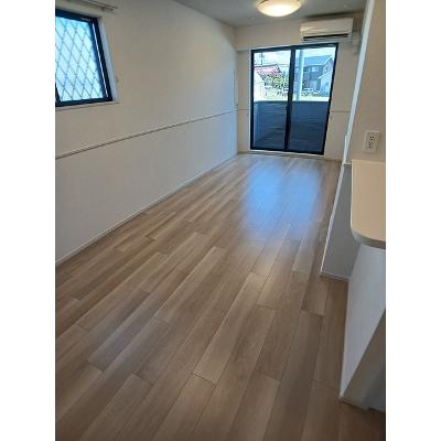 ジ・アポロ　Ⅱ 103【管理NO：1-028625402-01030】 ★家具家電は申し込み後に搬入します★の物件写真2