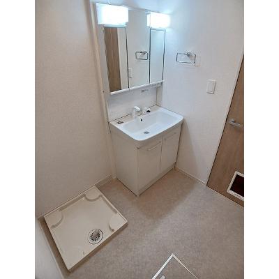 ジ・アポロ　Ⅱ 101【管理NO：1-028625402-01010】 ★家具家電は申し込み後に搬入します★の物件写真6