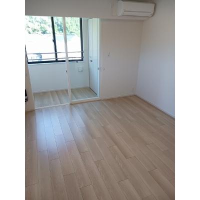 シャンス　トロワ 201【管理NO：1-027642601-02010】 ★家具家電は申し込み後に搬入しますの物件写真2