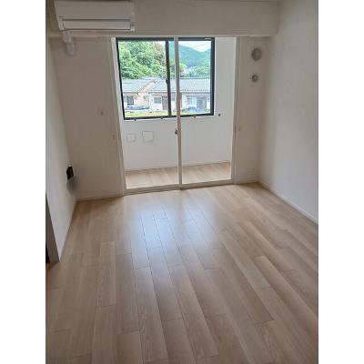 シャンス　トロワ 105【管理NO：1-027642601-01050】 ★家具家電は申し込み後に搬入しますの物件写真2