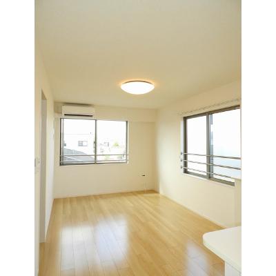 アリエッタ祇園 202【管理NO：1-026518201-02020】 ★家具家電は申し込み後に搬入しますの物件写真2