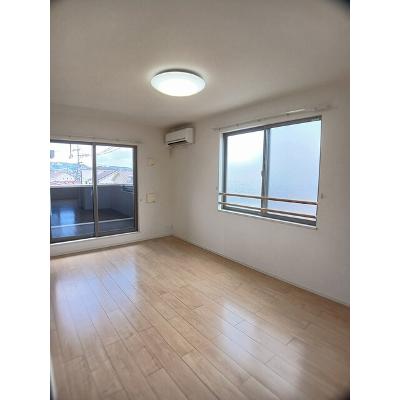プリムローズ　壱番館 303【管理NO：1-022165001-03030】 ★家具家電は申し込み後に搬入します★の物件写真2