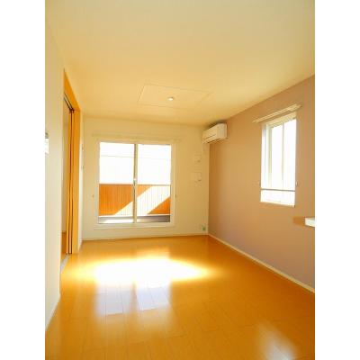 レジェンド　Ⅰ 201【管理NO：1-020530901-02010】 ★家具家電は申し込み後に搬入します★の物件写真2