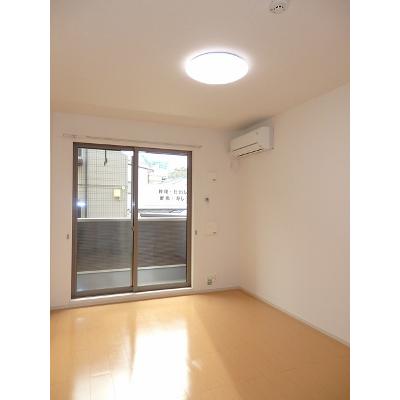 まほら 104【管理NO：1-019550801-01040】 ★家具家電は申し込み後に搬入します★の物件写真2