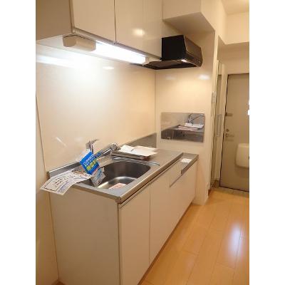 まほら 104【管理NO：1-019550801-01040】 ★家具家電は申し込み後に搬入します★の物件写真3