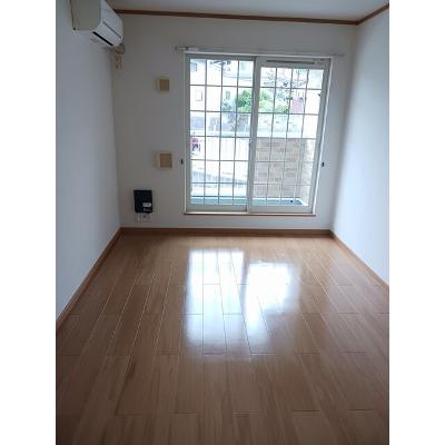 グッディ亀山Ａ 204【管理NO：1-012938601-02040】 ★家具家電は申し込み後に搬入します★の物件写真2